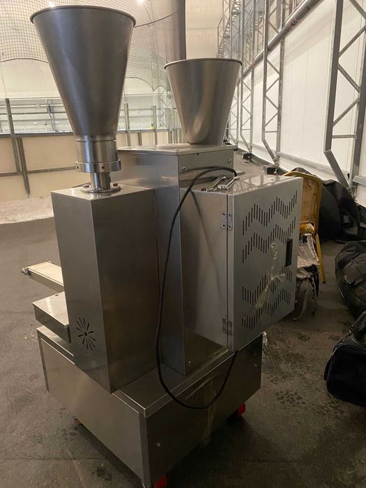 Автомат формирования ручной лепки