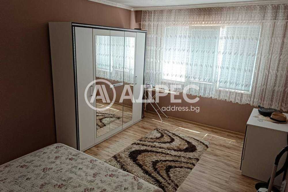 Продава се Тристаен апартамент в Разград, Орел - 63 кв.м за 1053 €/кв.м - Снимка #1
