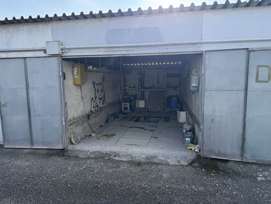 * ГАРАЖ в аренду бетонный на 40 лет победы 1 кварта большой сухой хоро