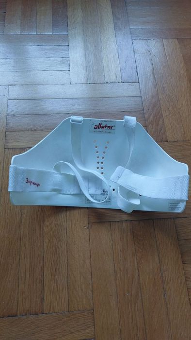 Маска за фехтовка M и нагръдник XS