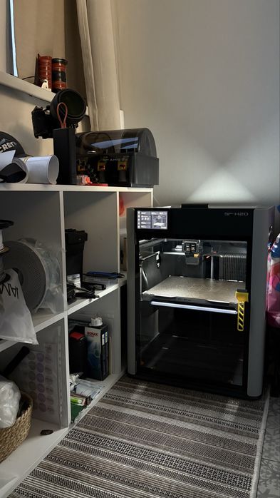 Продам 3D принтер Bambu Lab H2D с AMS Combo 2