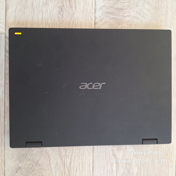 СЕНСОРНЫЙ ноутбук ,Acer