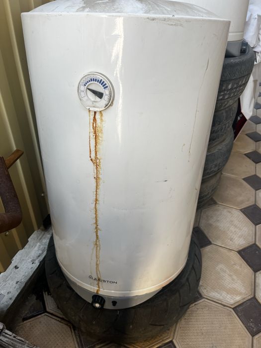 Бойлер газовый Ariston