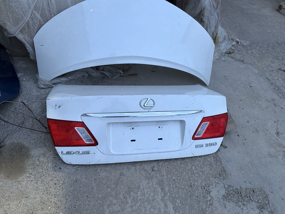 Дверь багажа Лексус ES350