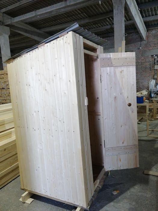 Туалет из дерева под заказ сделаем