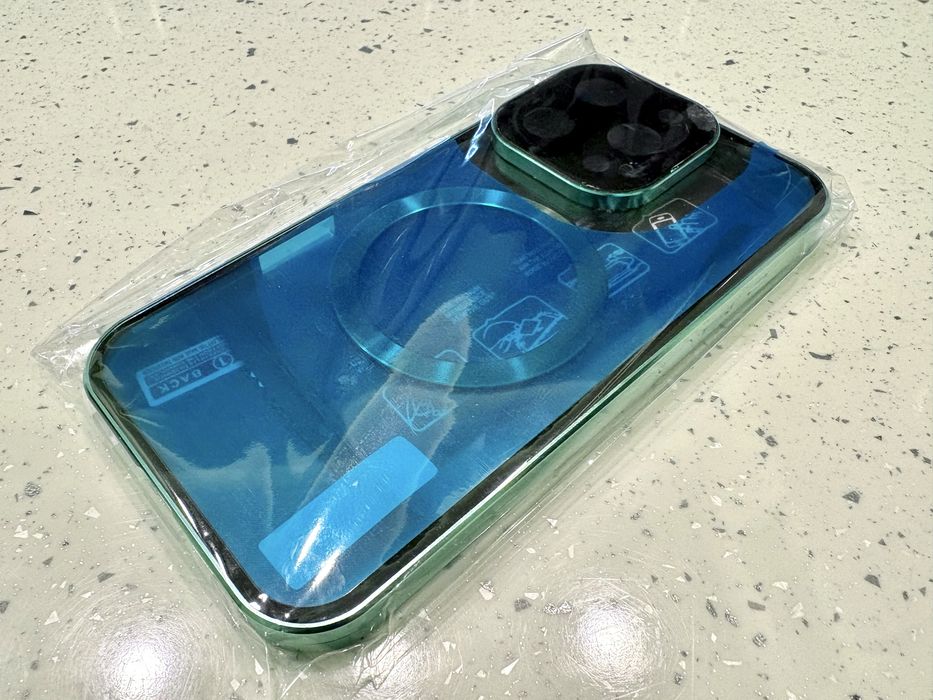 Метален кейс iPhone 16 pro