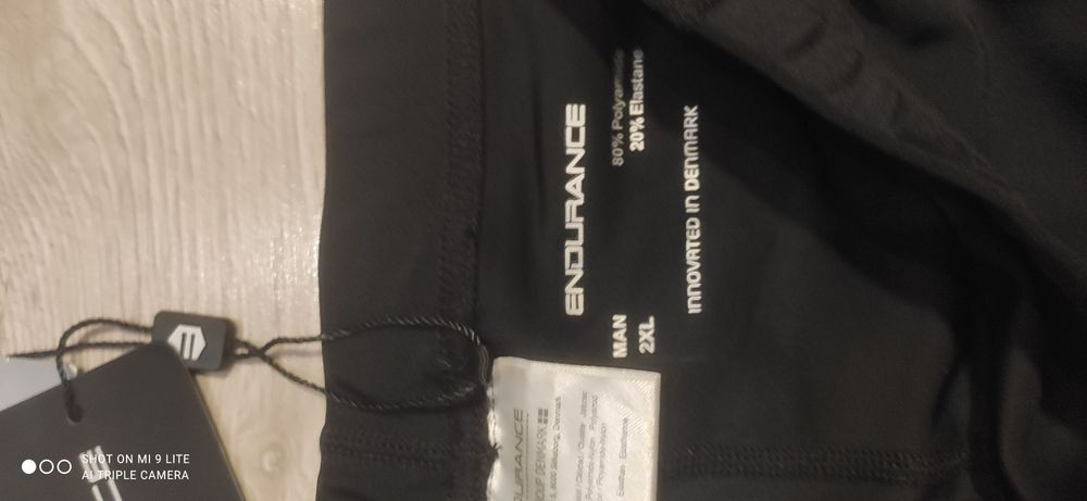 Седалка за велосипед Selle Italia и велосипедни къси гащи