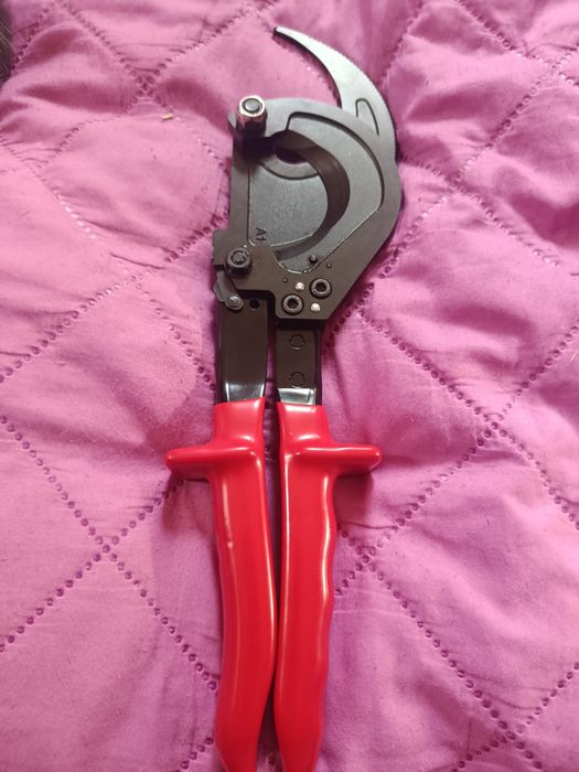 Cleste cu clichet Friedrich de 250 mm pentru taiat cabluri