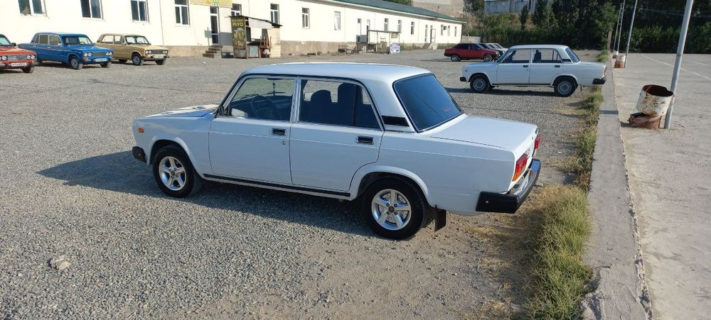 Срочно продам машину