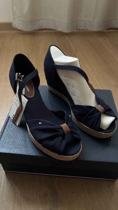 Сандали Tommy Hilfiger