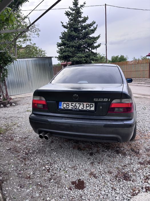 Bmw e39 2.8 един ванус 528 газ