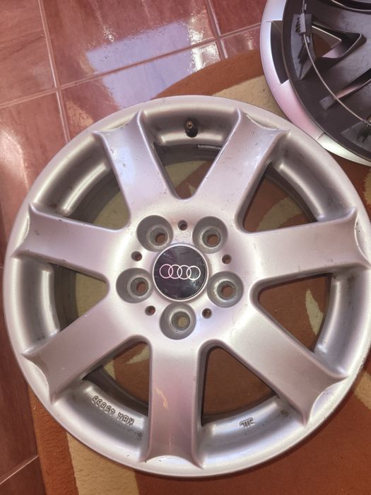 Vind  jante aliaj în stare foarte bună