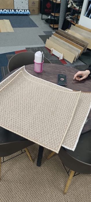 Продам ковролан бежевый