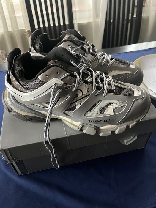 Pantofi Balenciaga Track Gri/Alb Bǎrbati premium