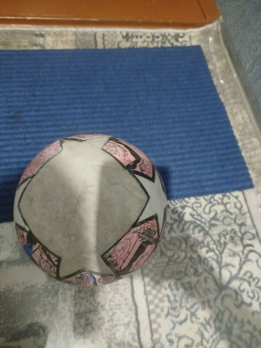 Мяч Лиги чемпионов УЕФА 2020