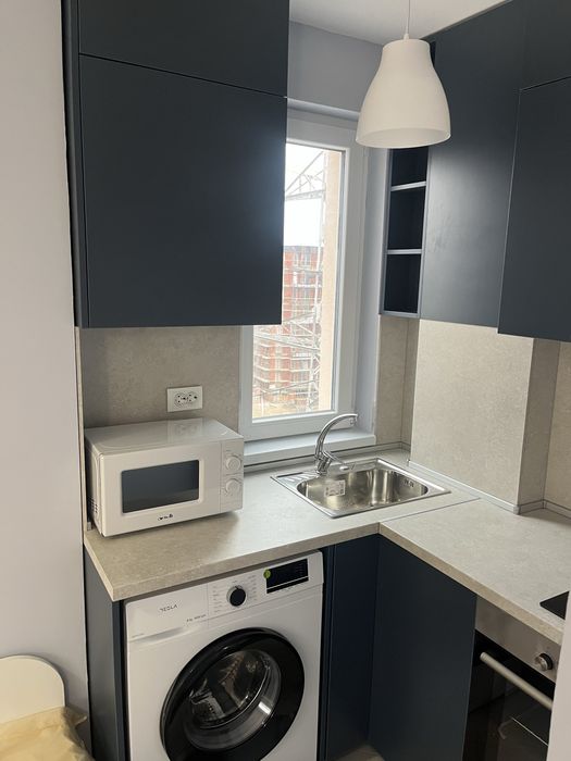 Дава се под наем Едностаен апартамент в Пловдив, Западен - 28 кв.м за 270.3 € - Снимка #1