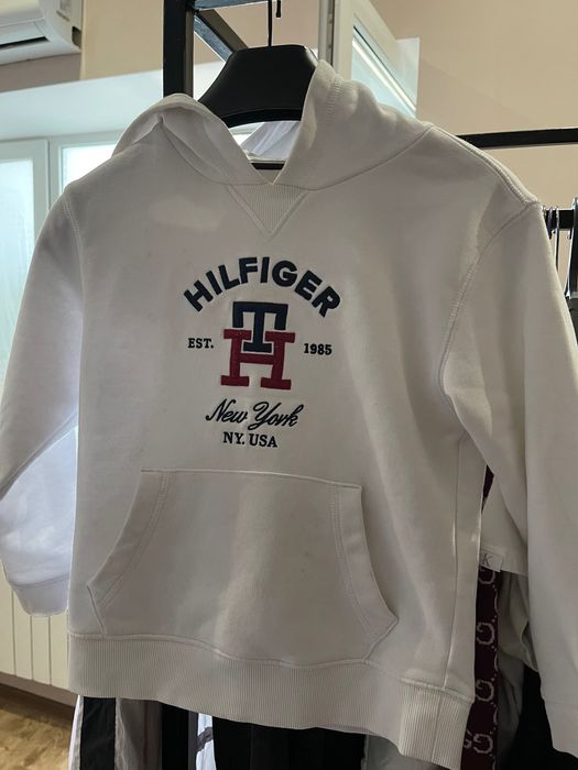 Продам толстовку Tommy Hilfiger оригинал