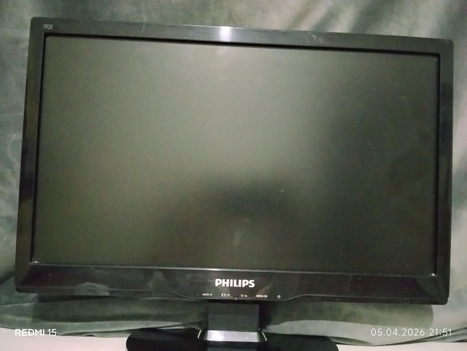 Монитор от PHILIPS