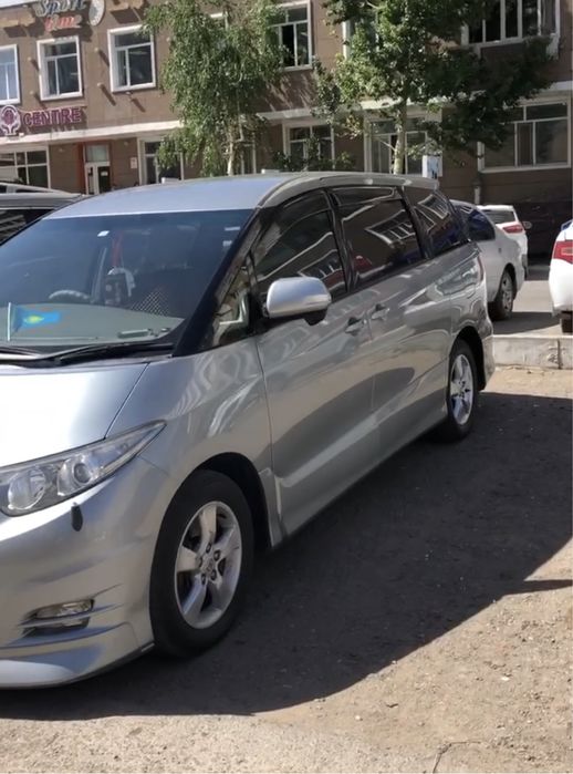 Авто шторки Toyota Estima / Астана