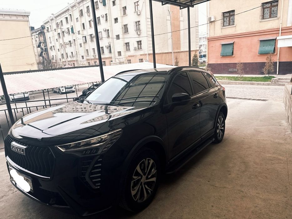 Haval Jolion 1 позиция рестайлинг 2025 года  черный. Вариант выкуп