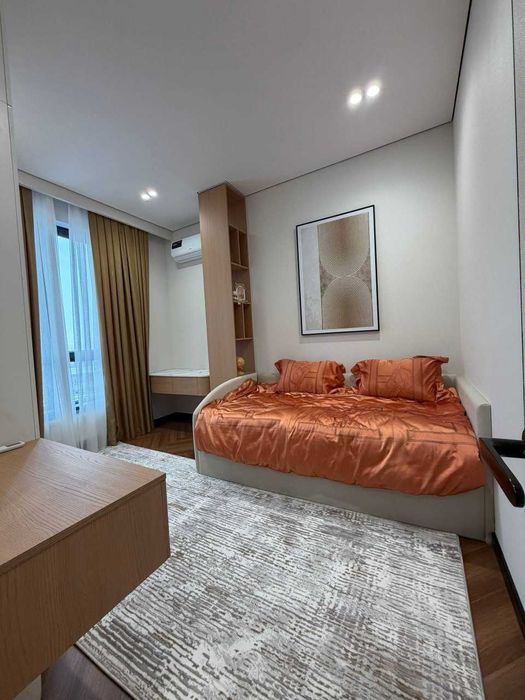 5-комнатная в ЖК «Prestige Gardens» 175 м2 большая  ID: 5960