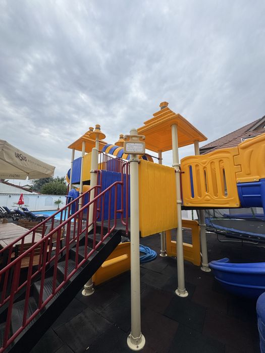 Loc de joaca de exterior