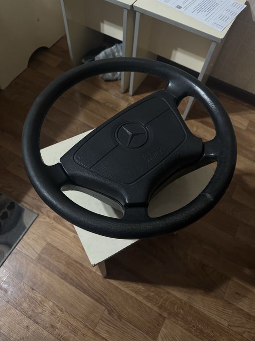 Руль от мерсадес бенз 124,190,202,210