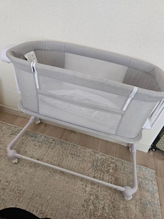 Манежка для детей с пультом и музыкой