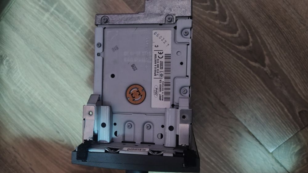 Radio original Ford focus MK2