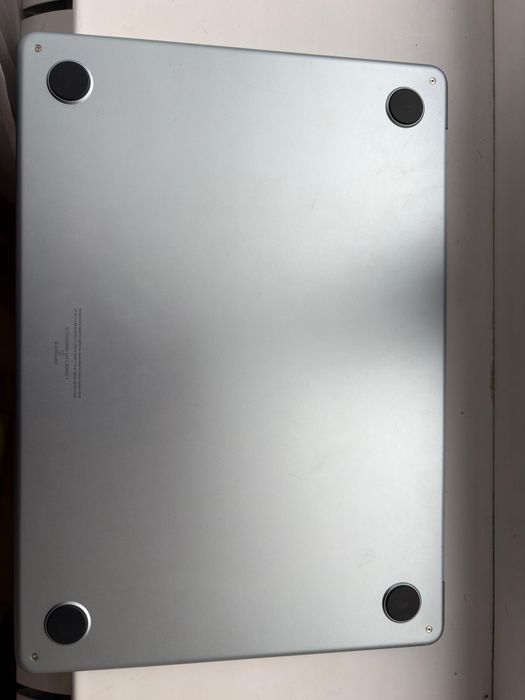 macbook m4 , новый