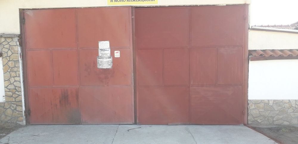 Гаражни врати 2х2 сгъваеми