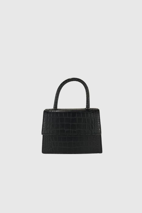 НОВО! ЛИКВИДАЦИЯ! Малка дамска чанта с крокодилски десен