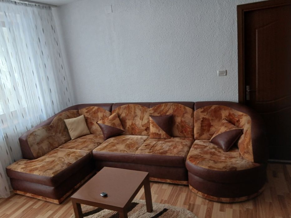 Închiriez Apartement 2 camere
