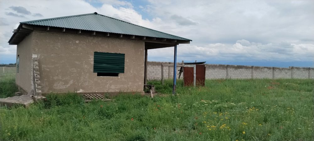 Продам коммерческие помещение 50 соток