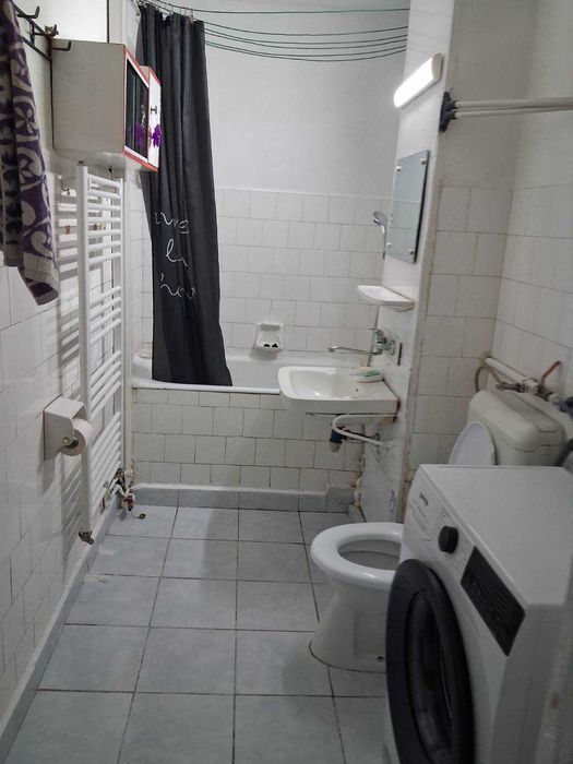 Inchiriez Apartament 2 camere
