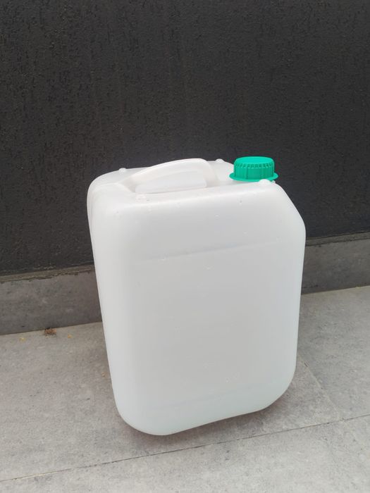 Canistre de 10 litri(15 buc)