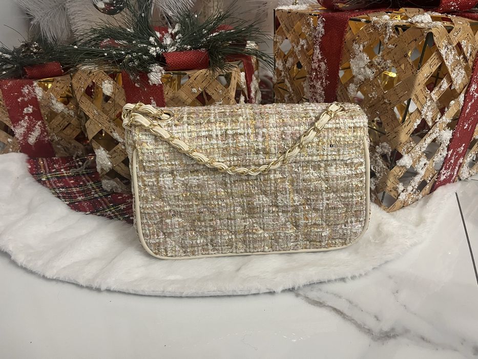 Дамски чанти  букле