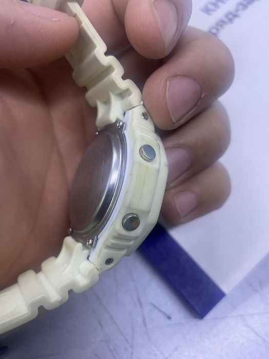 Продам  часы состояние сами g-shock