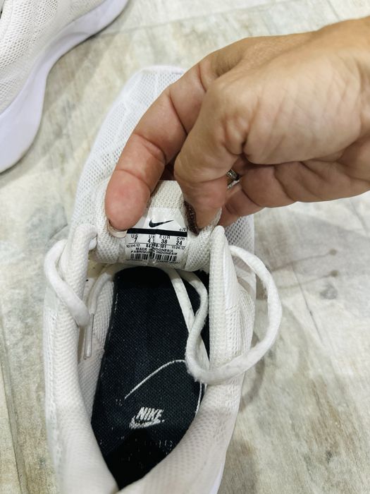 Дамски маратонки Nike 38