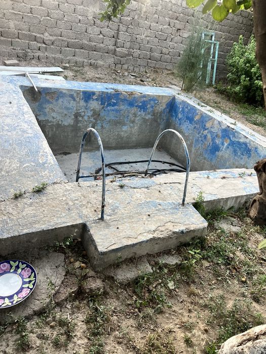 Обшивка бассейнов ПВХ пленкой , срок службы 4-5 лет