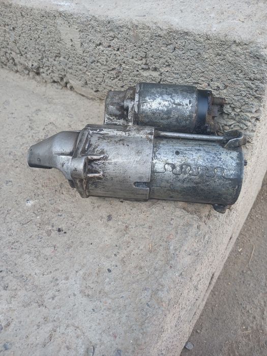 Продам стартер на галант