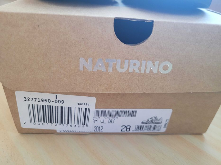 Кожени обувки Naturino