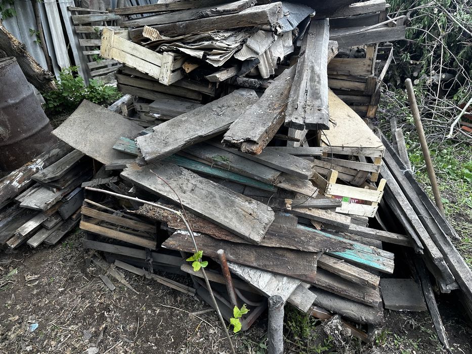 Отдам дроваотходы самовывозом