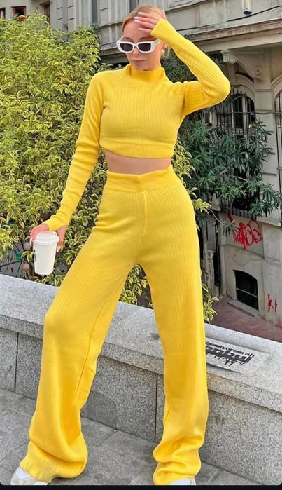 Дамски тениски,дънки, комплекти