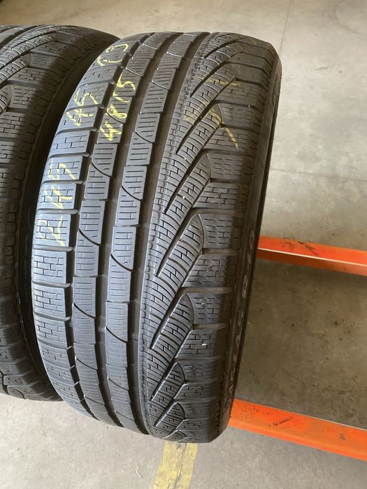 Anvelope iarna 245/45/19 Pirelli Sottozero 2 245 45 19 R19