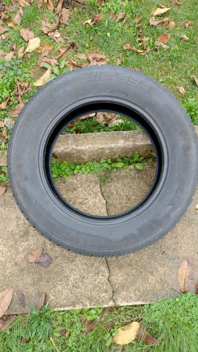 Промоция, 4 зимни гуми Ласа, 215/65/17, 7 ММ грайфер!