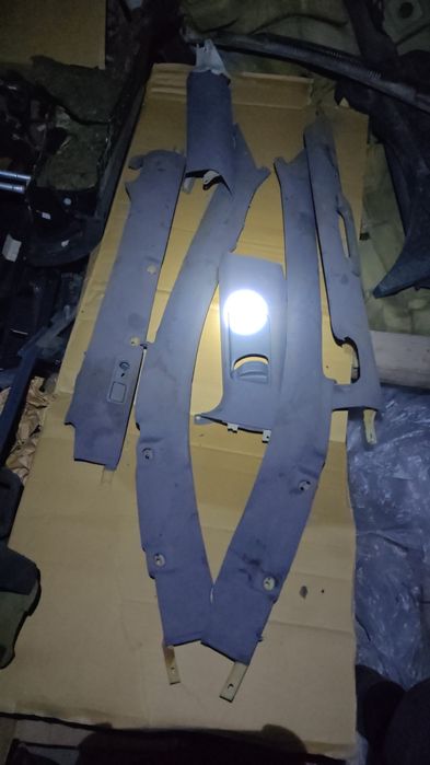 Стойки солона верх ауди а6 с5