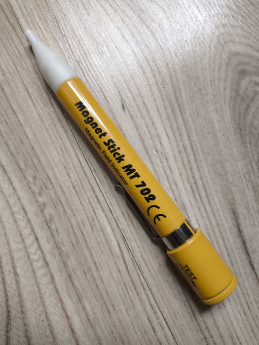 Инструменти за електро техници два детектора