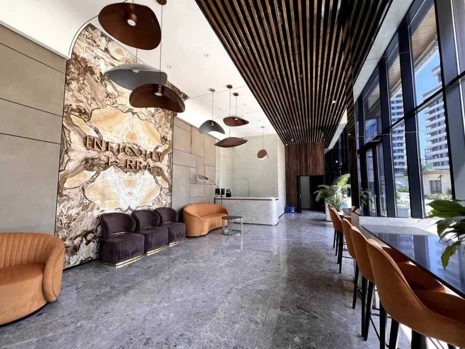Инвестиция: Infinity Aqua, 80м² + терраса, потенциал до 120м²`