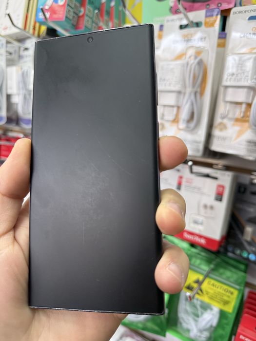 S23Ultra. 12/256GB 1simkartasi ótgan.